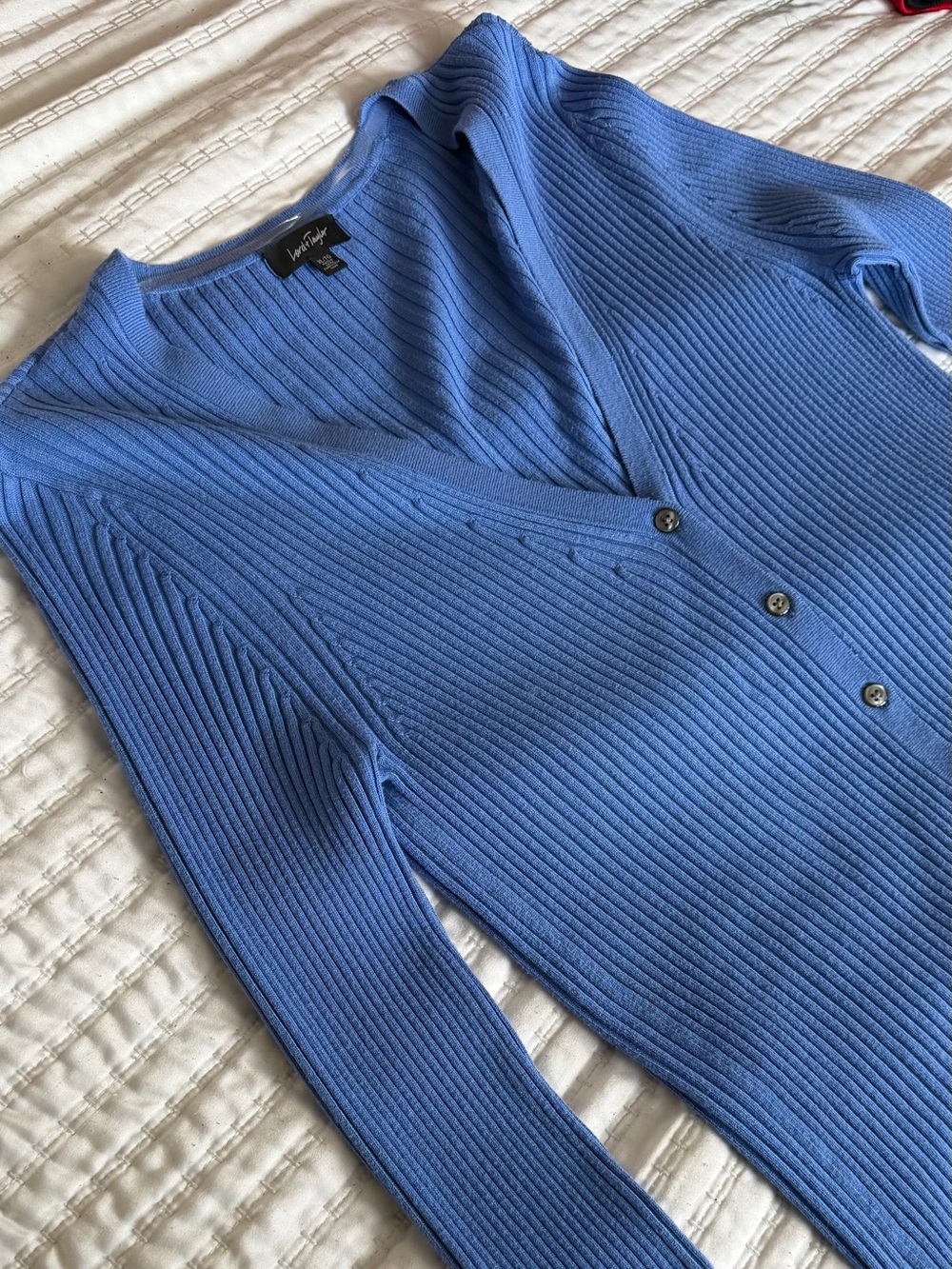 Lord & Taylor Cornflower Blue Ribbed V-Neck Button Cardigan